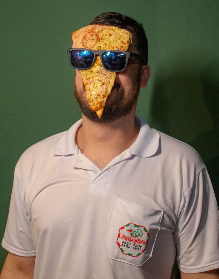 Quintou com aquela vontade de comer bem! 🏼 Escolha seu sabor favorito, chame quem vai dividir essa pizza com você e aproveite a noite…